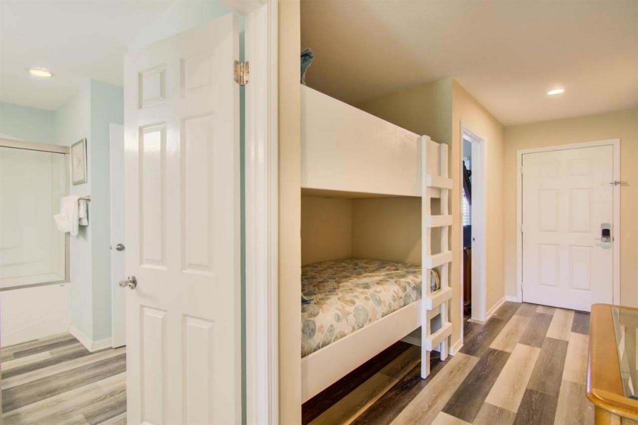 9 D, One Bedroom Condo Дестин Екстериор снимка